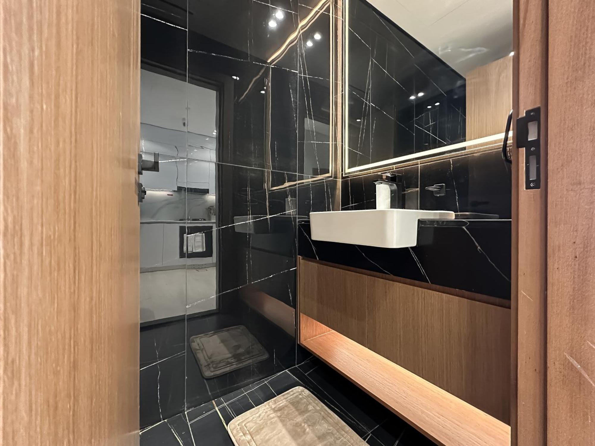 Trophy-cultivate Retreat With Statement Design Apartment Dubai