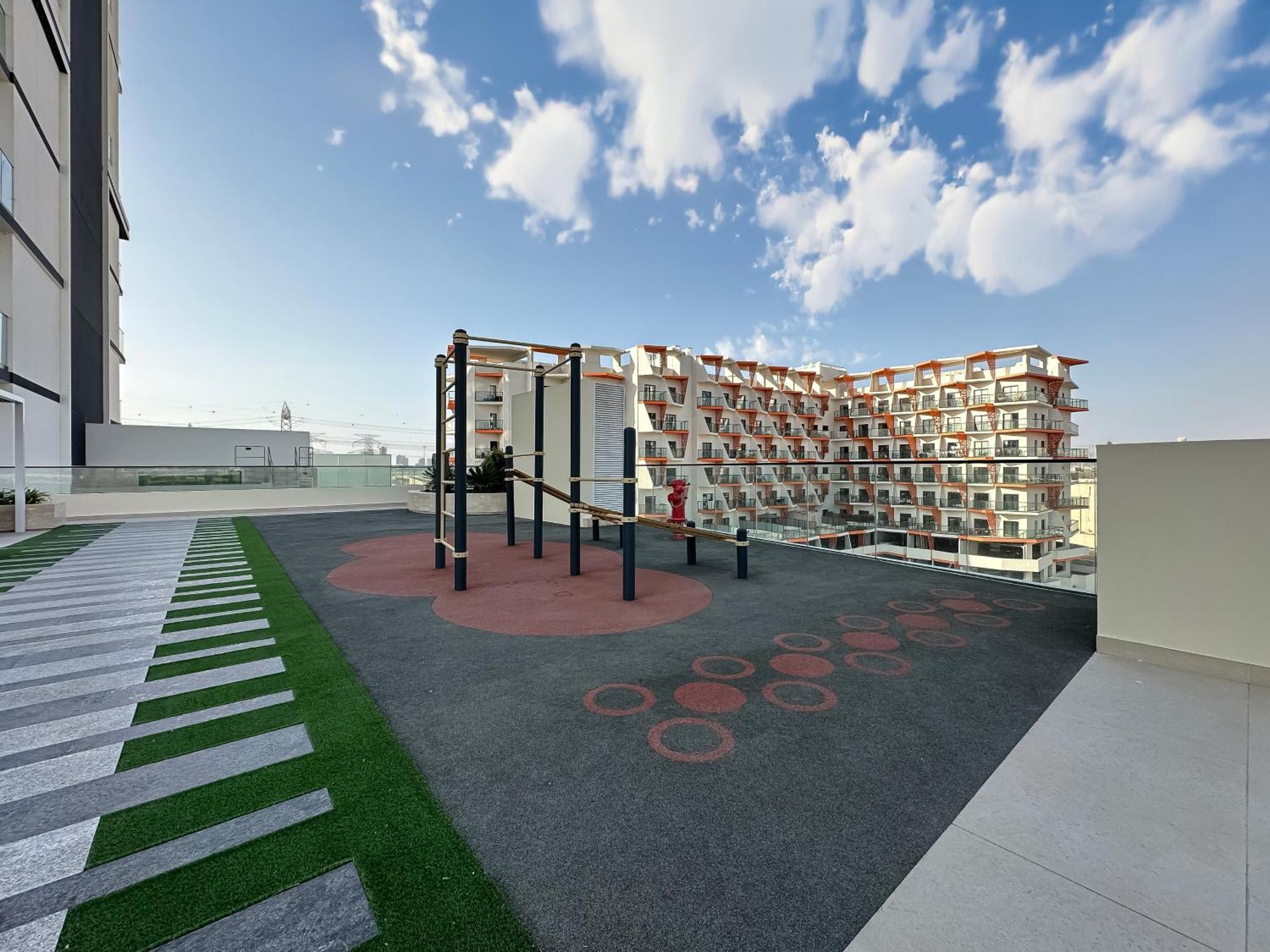 Trophy-cultivate Retreat With Statement Design * Dubai