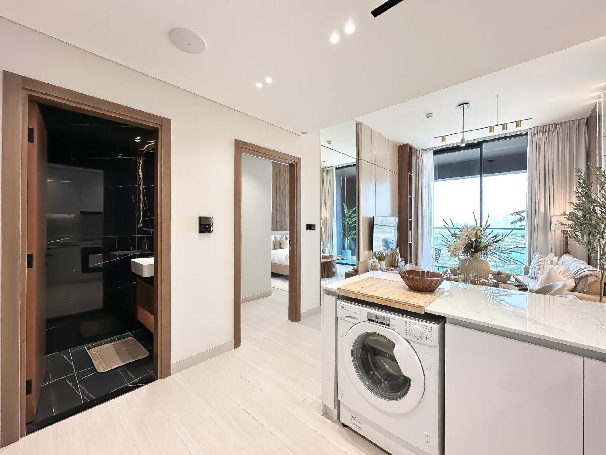 Apartment Trophy-cultivate Retreat With Statement Design